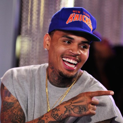 Chris Brown To Donate “Royalty” Proceeds To Children’s Charities