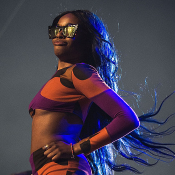 Azealia Banks Lashes Out At White Feminists Over Beyonce’s “Formation”