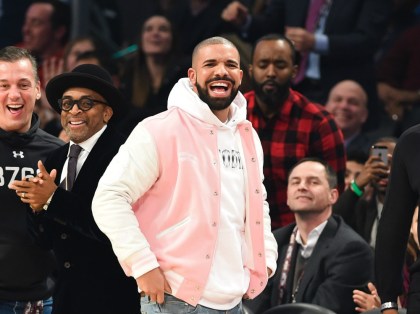 Drake Scores First No. 1 Song On Billboard’s Hot 100 With “One Dance”
