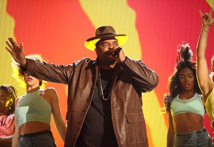 Sir Mix-A-Lot Defends Blake Lively’s “Oakland Booty” Comment