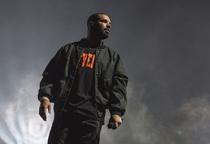 Drake Clowns Joe Budden (By Name) At “Summer Sixteen” Show