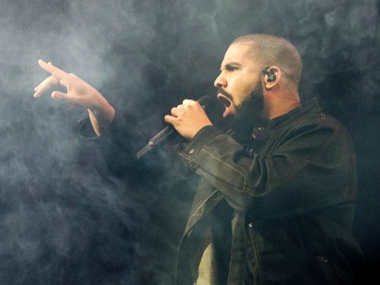 Homeless Man Arrested For Jewelry Theft From Drake & Future’s Tour Bus