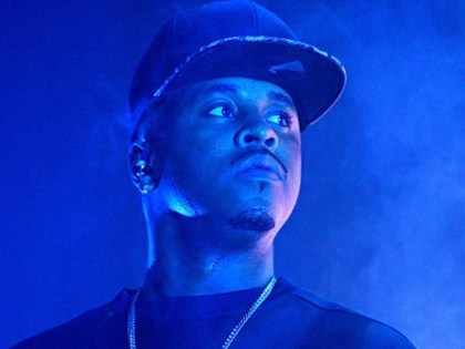 Jeremih Tosses Mic & Ends Chicago Performance With “Fuck Y’all”