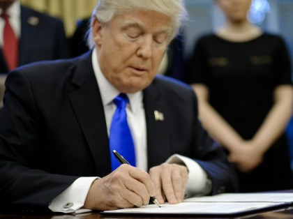 Hip Hop Reacts To Donald Trump’s Immigration Ban