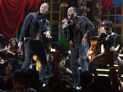 Kendrick Lamar Joins Future For “Mask Off” Remix At 2017 BET Awards
