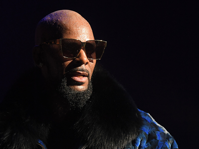 R. Kelly Has Epic Meltdown During CBS Interview: “I’m Not A Devil”