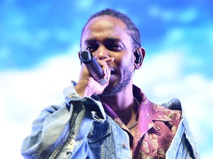 Kendrick Lamar & Drake To Compete For Top Artist At 2018 ​Billboard Music Awards