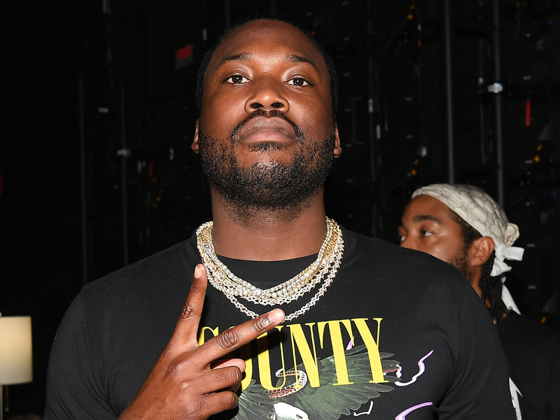 Meek Mill Challenges All Rappers To "Smarten Up!" - HipHopDX