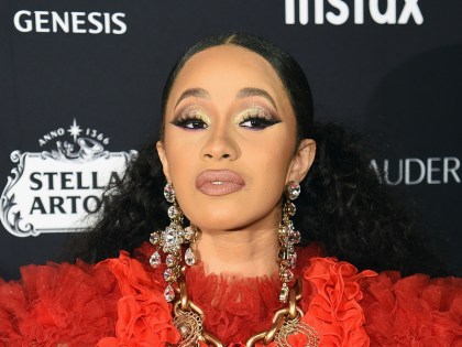 Cardi B & Drake Top 2018 American Music Award Nominations