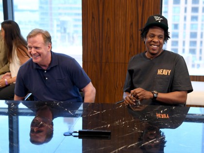 JAY-Z Claims He Spoke To Colin Kaepernick But Kap’s Girlfriend & Attorney Deny It