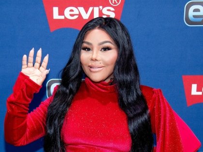 Lil Kim Returns After 14 Years With “9” Album