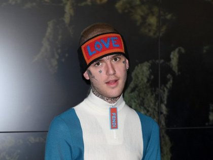 Stream Lil Peep’s Posthumous Compilation ‘EVERYBODY’S EVERYTHING’