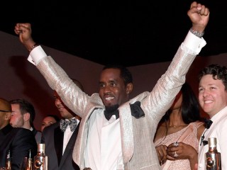 Diddy To Receive Industry Icon Award At 2020 Pre-Grammy Gala – HipHopDX