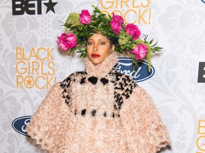 Erykah Badu Announces Her Own Vagina-Scented Fragrance