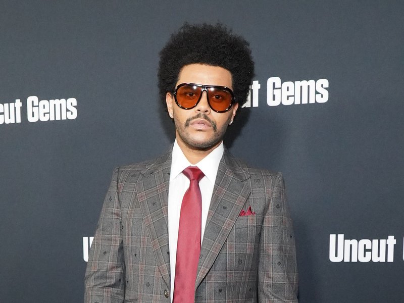 The Weeknd Tops Billboard 200 With ‘After Hours’ & Hot 100 With ‘Blinding Lights’