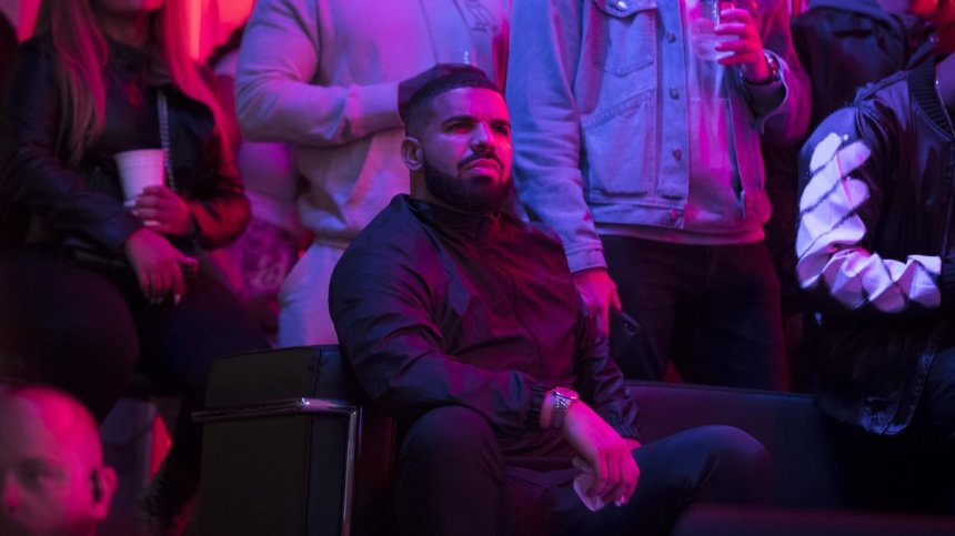 Drake Laughs At YK Osiris’ Boxing Challenge