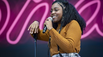 Rapper Noname Opens Los Angeles ‘Hood Library’ Complete With A ‘Fuck The Police’ Section