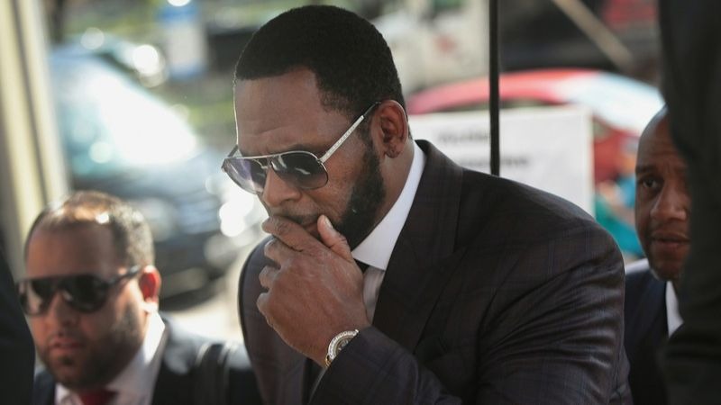 3 Of R. Kelly’s Friends Arrested In Intimidation Plot Against Alleged Victims