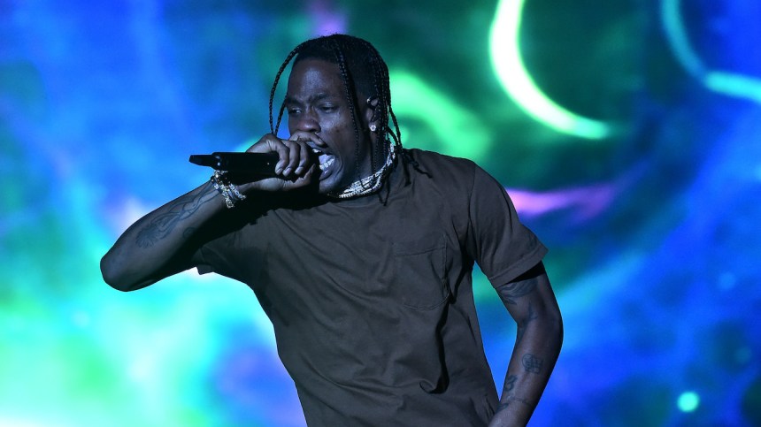 Travis Scott Snowboarding With Shaun White Is The Latest Event In Epic Travis Scottness