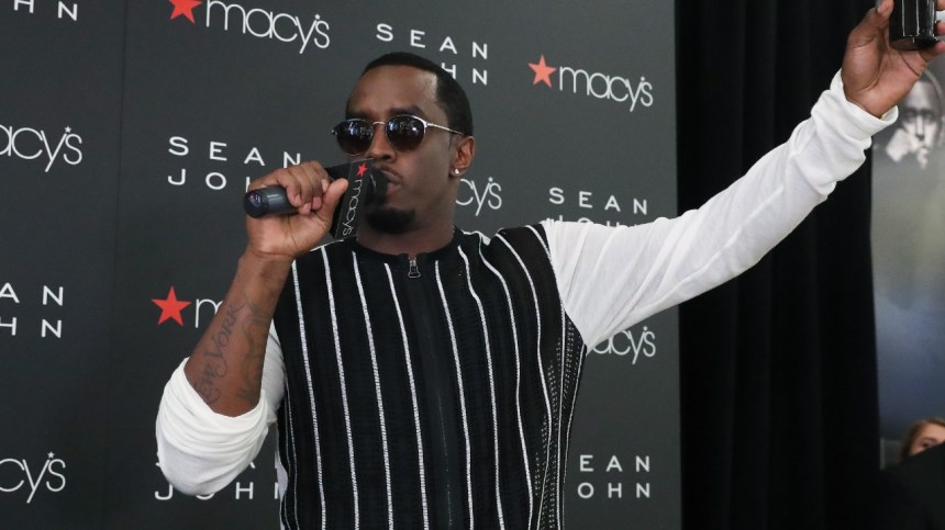 Cue Spider-Man Pointing Meme … Diddy Is Suing Sean John Clothing For $25M