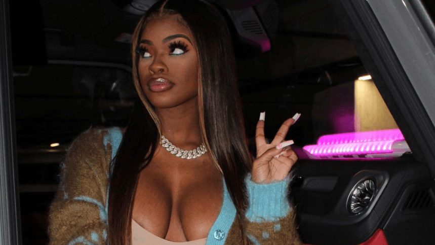 City Girl JT Destroys Fan Who Photoshops Her 2021 BET Awards Look