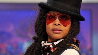 Erykah Badu Apologizes For Her Behavior At Barack Obama’s 60th Birthday Party