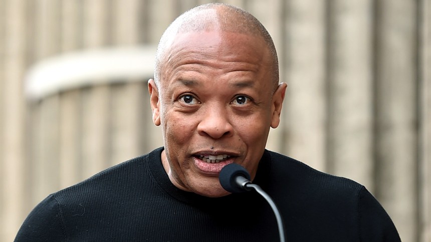 Dr. Dre Confuses Fans After Handing Out Random ‘L’ On Twitter