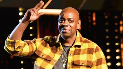 Dave Chappelle Brought To Tears Meeting Grandmaster Flash & The Furious 5’s Scorpio At Rock Hall Induction