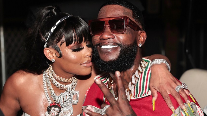 Gucci Mane Splurges $1M Cash On Wife Keyshia Ka’oir For Birthday Bash