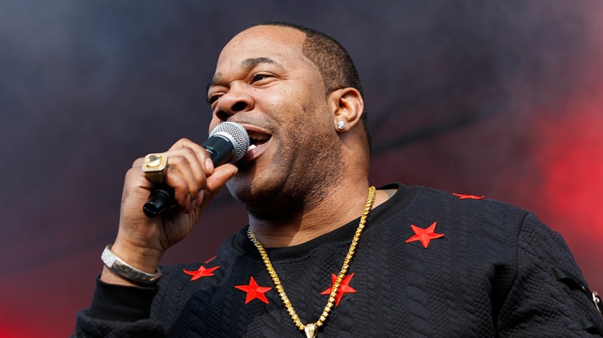Busta Rhymes Raps 'Look At Me Now' Verse Flawlessly At Dinner