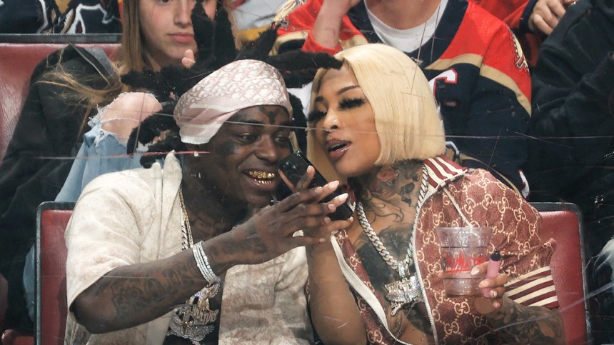 Kodak Black Gives Hockey Game ‘Sex’ Partner Another Thrust With ‘Hardest Female Rapper’ Props