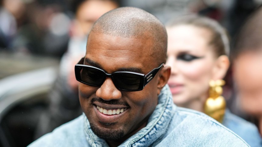 Kanye West Announces ‘Donda 2’ Concert In Miami