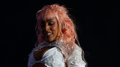 Doja Cat Pauses Lollapalooza Argentina Concert To Help Fan In Need