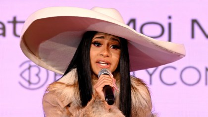 Cardi B Gets Into Twitter Spat With ‘The Shade Room’ Over ‘Gaslighting’ Accusations