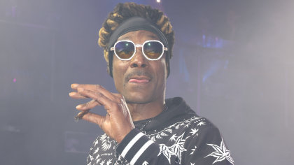 Snoop Dogg Clears Up Blunt Roller’s Claim He Smokes Up To 150 Joints A Day