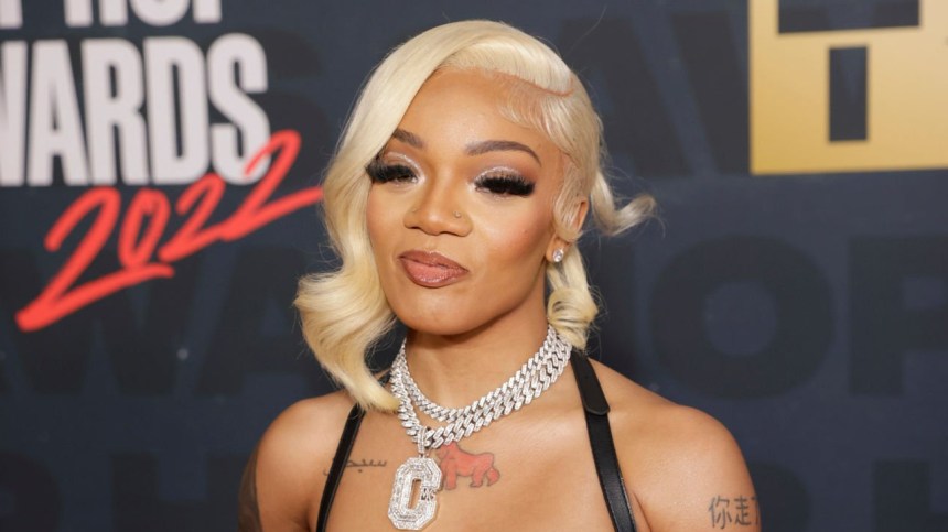 GloRilla Responds To 'F.N.F.' Dancer's Scamming Allegations