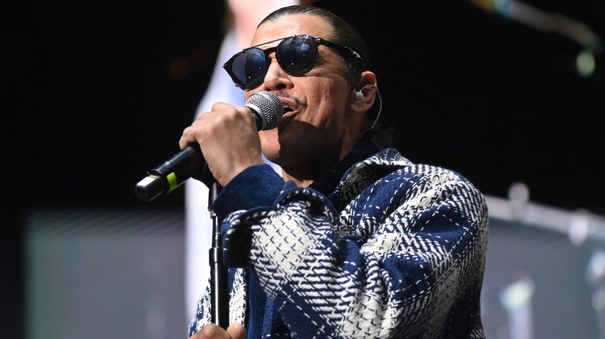 El DeBarge Charged With Drug & Weapon Possession Following Gas Station Arrest