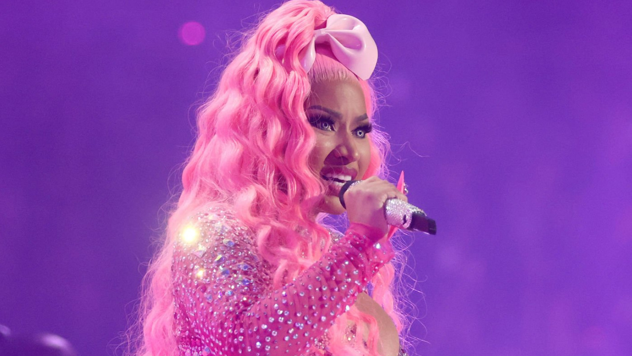 Nicki Minaj Sends Message To Ghostwriters Ahead Of New Single Red Ruby Da  Sleeze - HipHopDX