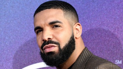 Drake Offers Instagram Model A Foot Massage During Flirty Exchange