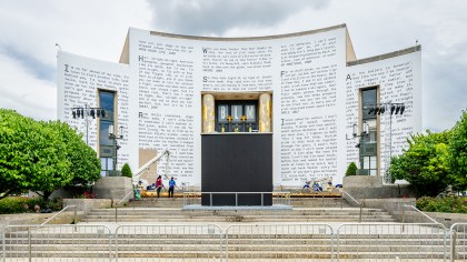 JAY-Z’s Lyrics Plastered All Over The Front Of Brooklyn Public Library