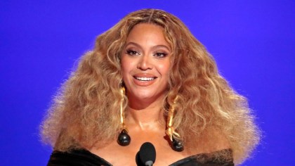 Beyoncé Makes It To Country Radio Chart For The First Time With ‘Texas Hold ‘Em’