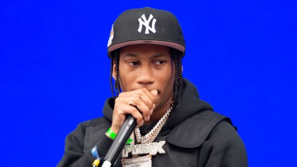 UK Rapper Digga D Livestreams Police Raiding His Home: ‘What Are You Lot Doing?!’