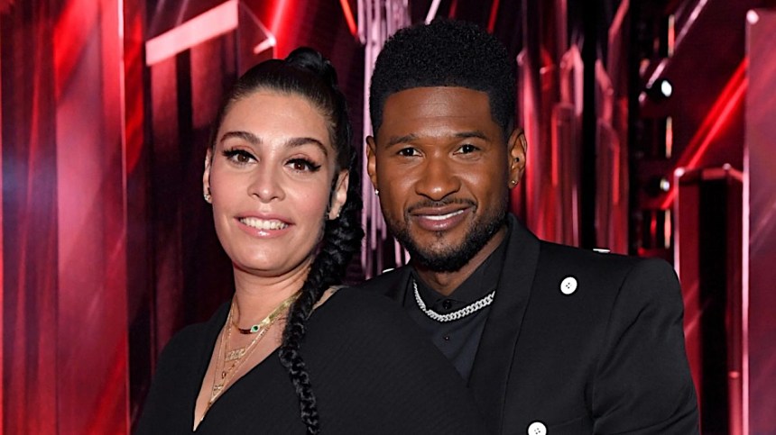 Usher Shares Romantic Photos From Surprise Drive-Thru Wedding In Las Vegas