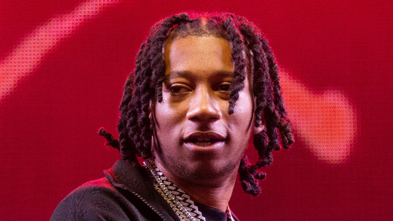 UK Rapper Digga D Pleads Guilty To Drug Charges Following Livestreamed ...