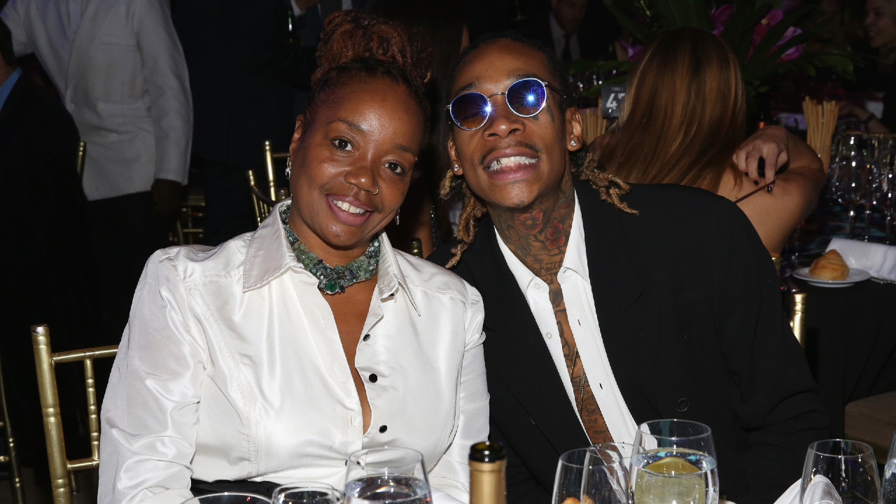 Wiz Khalifa Reveals He Goes To Strip Clubs With His Mom 'We Do(00)