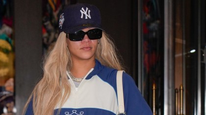 Rihanna Trolls Fans & Paparazzi With Statement About Retirement