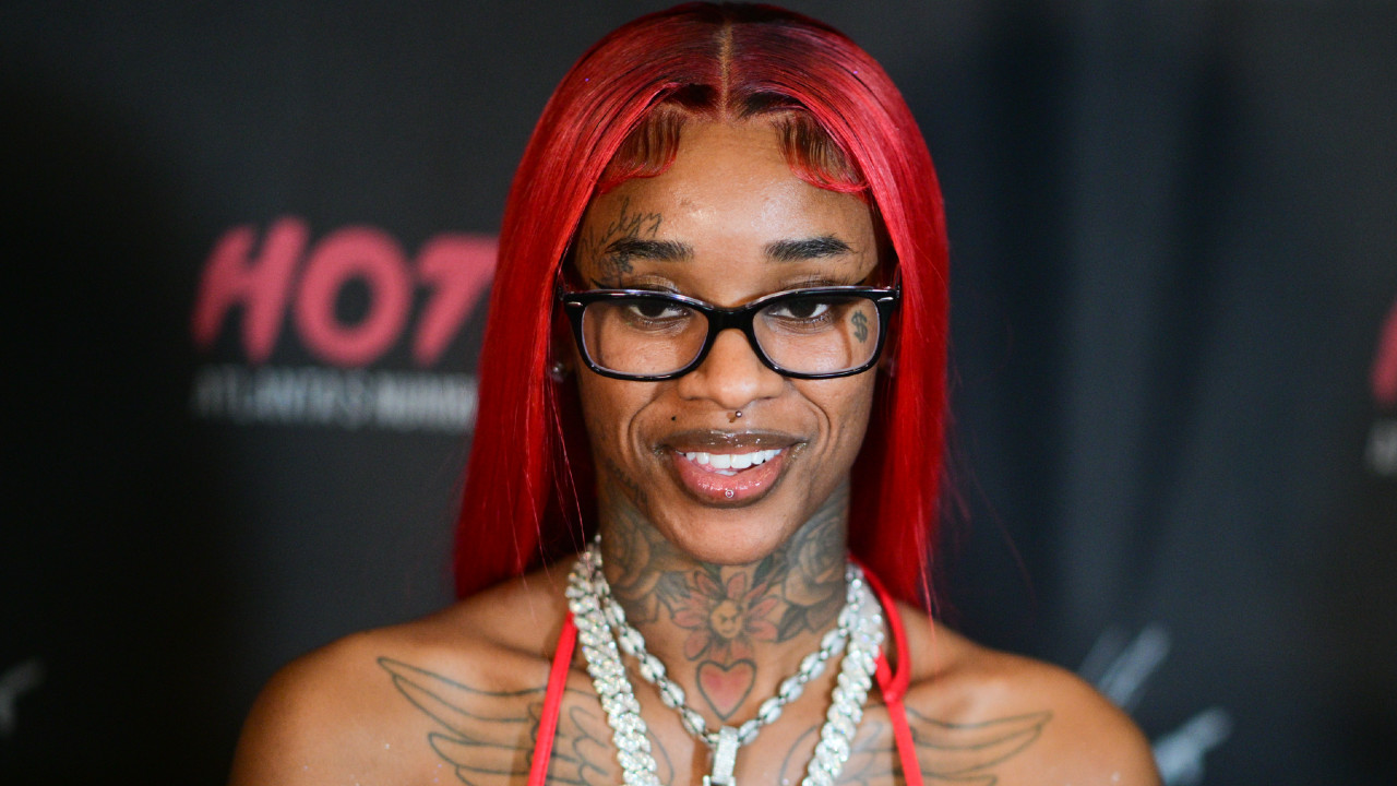 Sexyy Red Kicks Off Beauty Brand With Notably Named Lip Glosses - HipHopDX