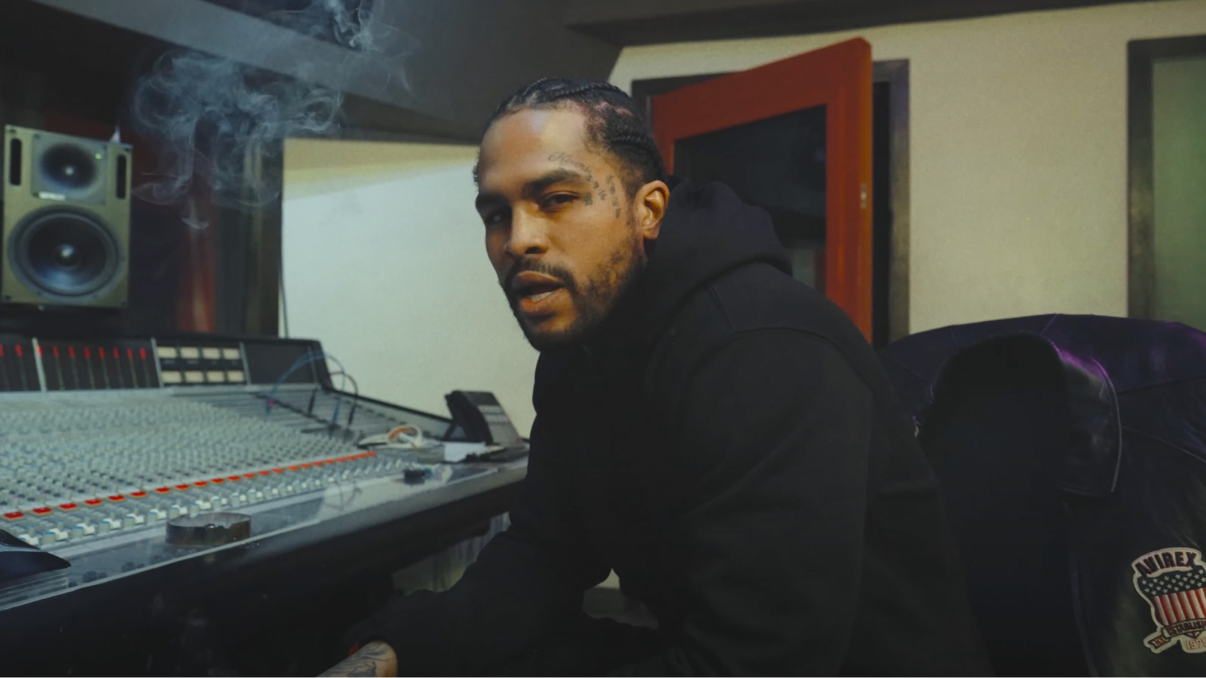 Dave East - 'TV OFF (EASTMIX)' - HipHopDX