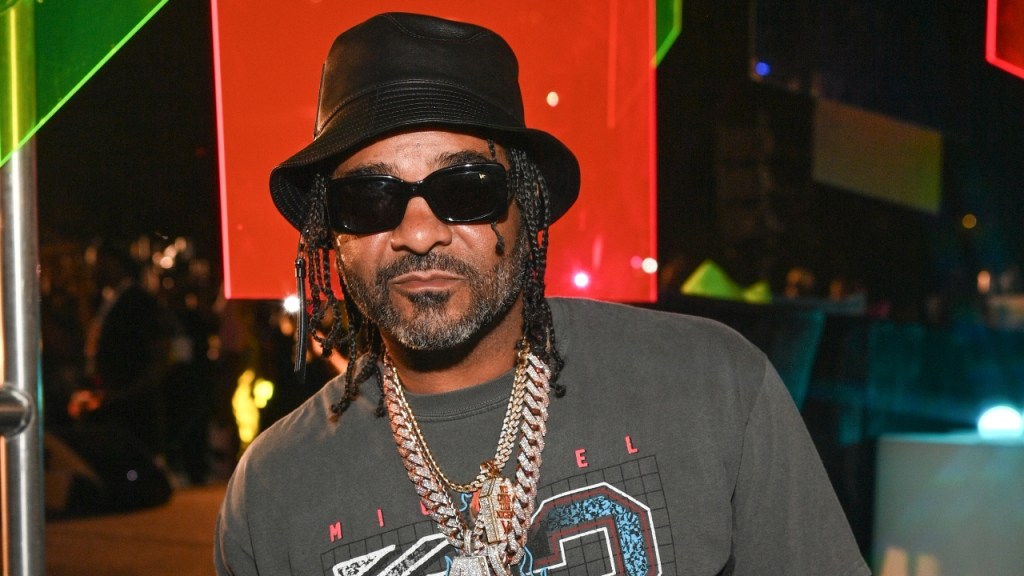 Jim Jones Trashes Modern Sneaker Culture: 'I Be Watchin All These Weird ...