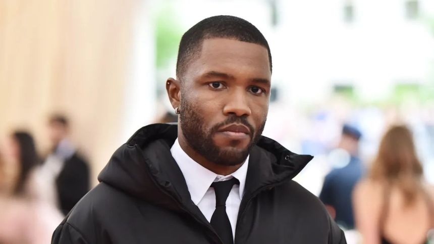 Frank Ocean Teases Return With New Instagram Account